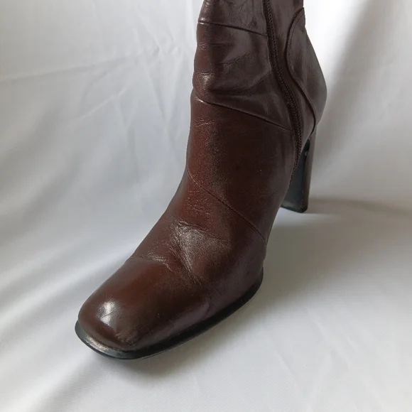 3.5" Heels Brown Real-Leather Ankle Zipper Boots - Picture 8 of 16